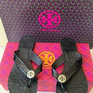 Tory Burch Designer Black Thora Sandals Size 8